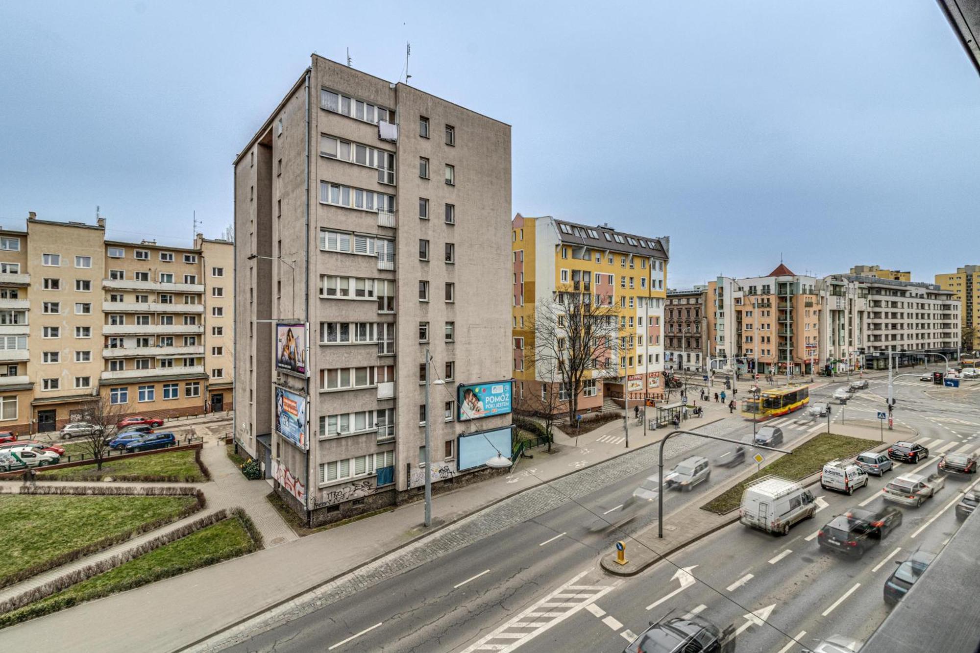 Rentplanet - Apartament Wyszynskiego วรอตซวาฟ ภายนอก รูปภาพ